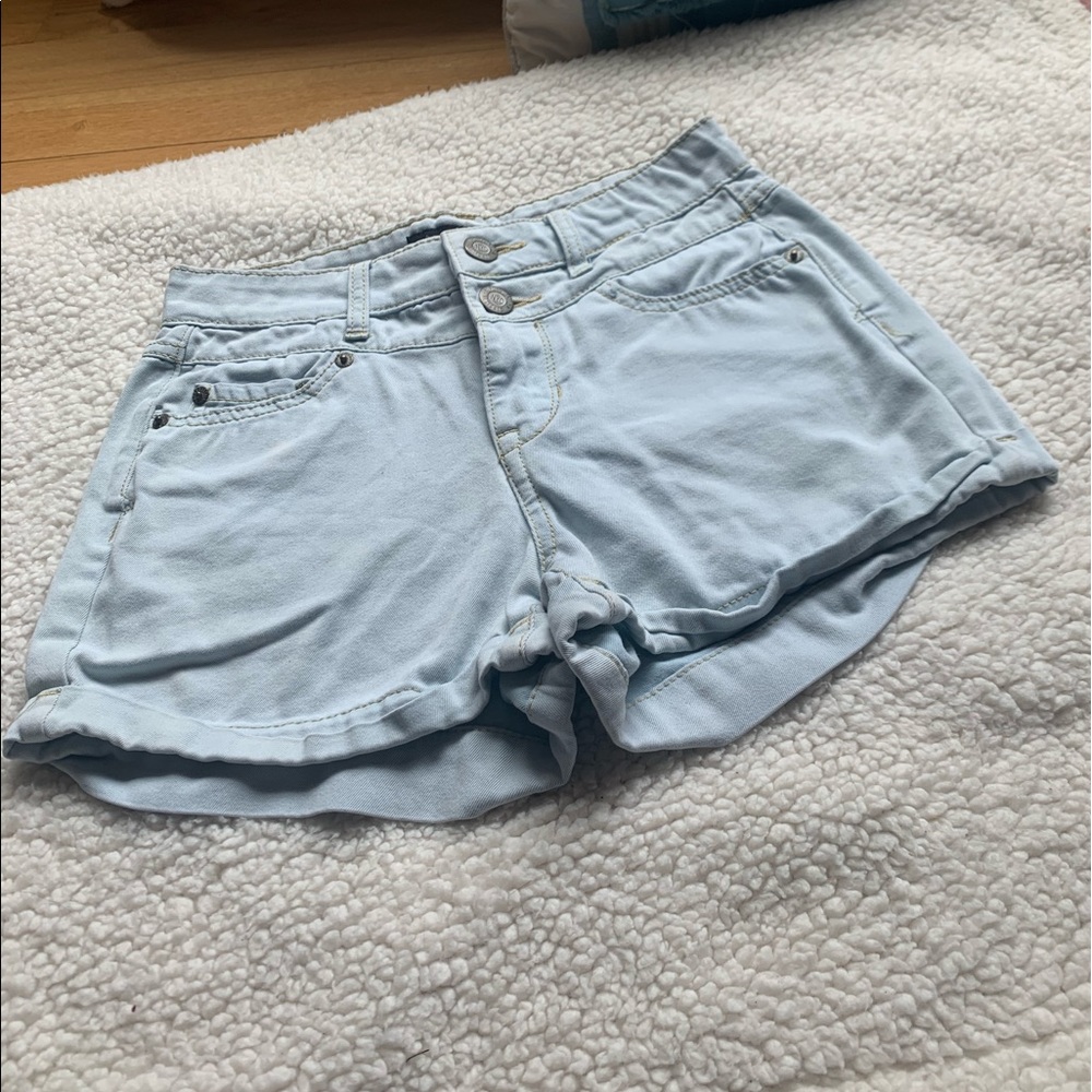 “Aeropostale” High Wasted Jean Shorts